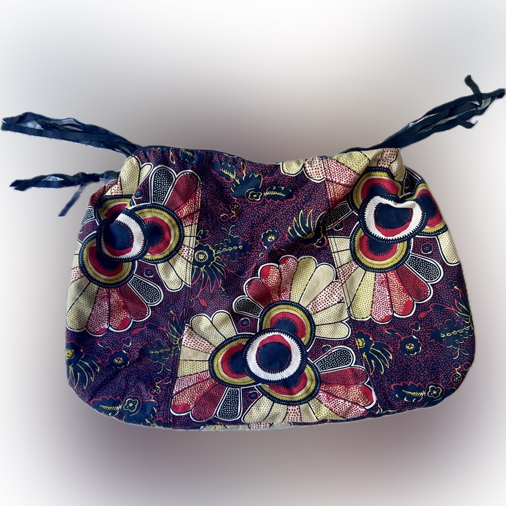 Colorful Floral Patterned Women's Travel Weekender Bag